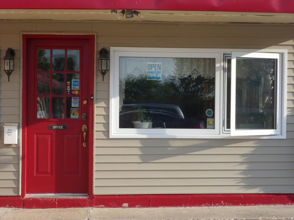 The Silver Birch Motel Goderich Eksteriør billede
