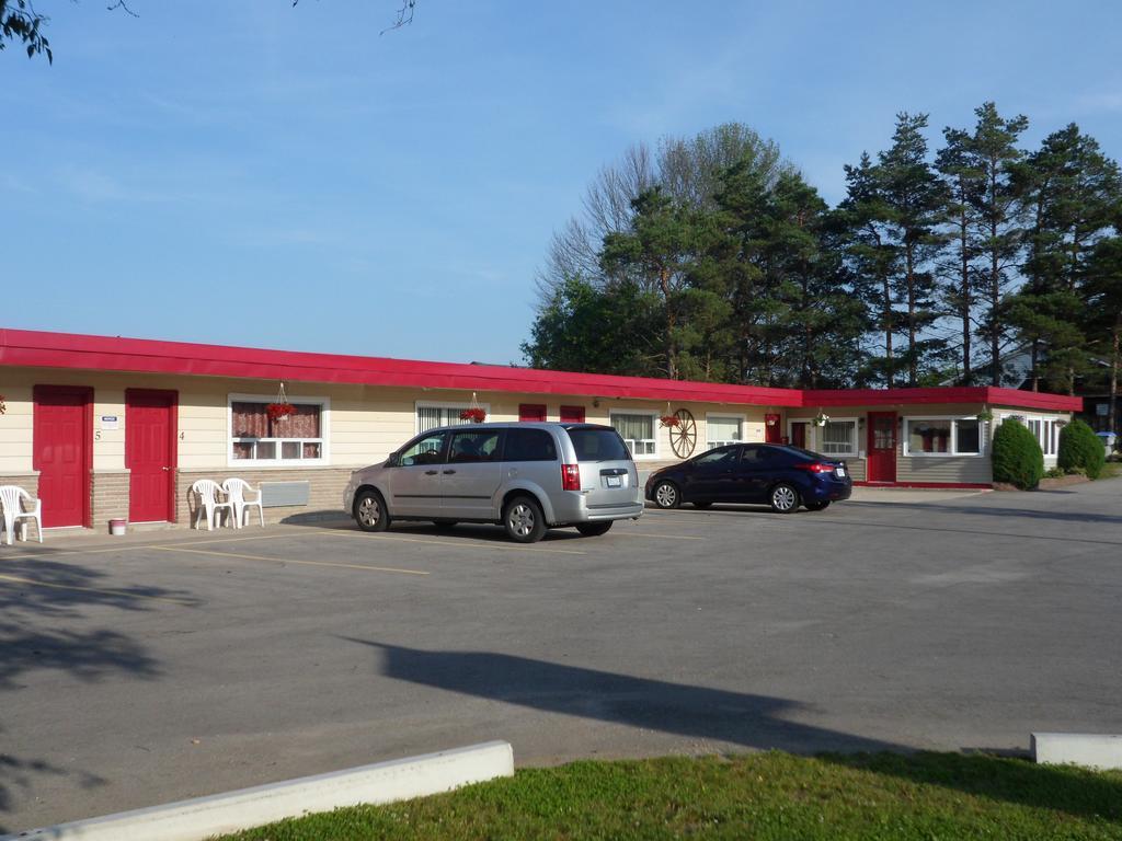 The Silver Birch Motel Goderich Eksteriør billede