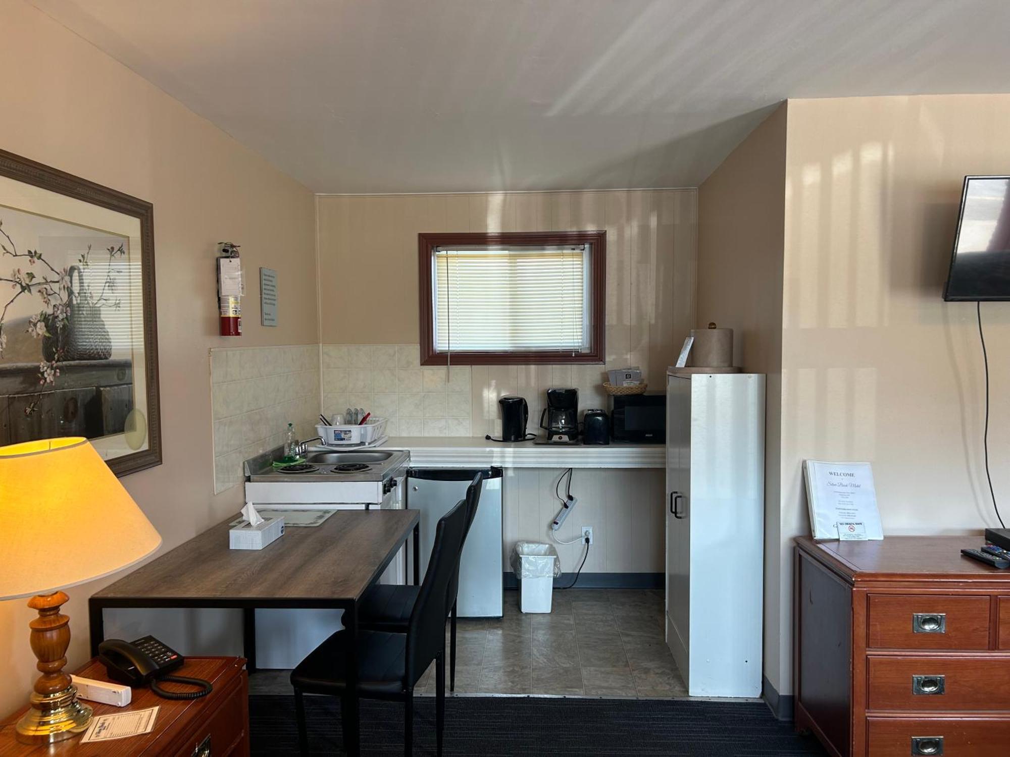 The Silver Birch Motel Goderich Eksteriør billede