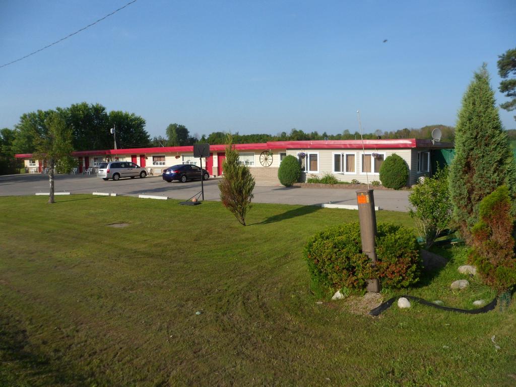 The Silver Birch Motel Goderich Eksteriør billede